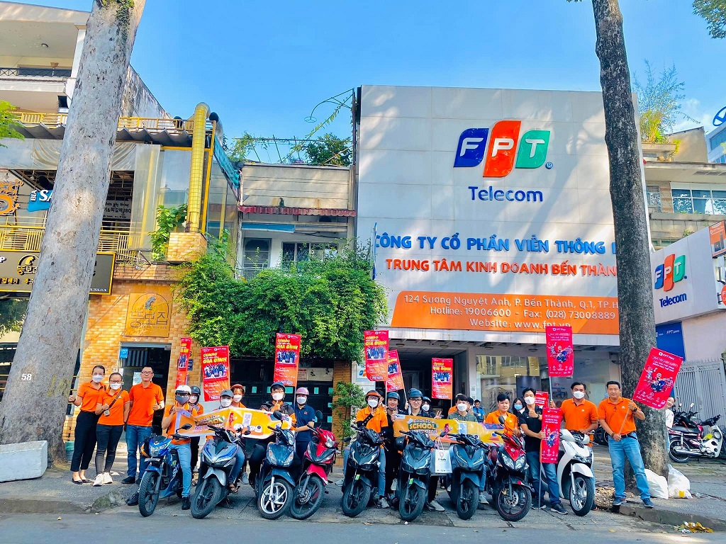 fpt hồ chí minh ra quân lắp đặt mạng fpt tại quận 1